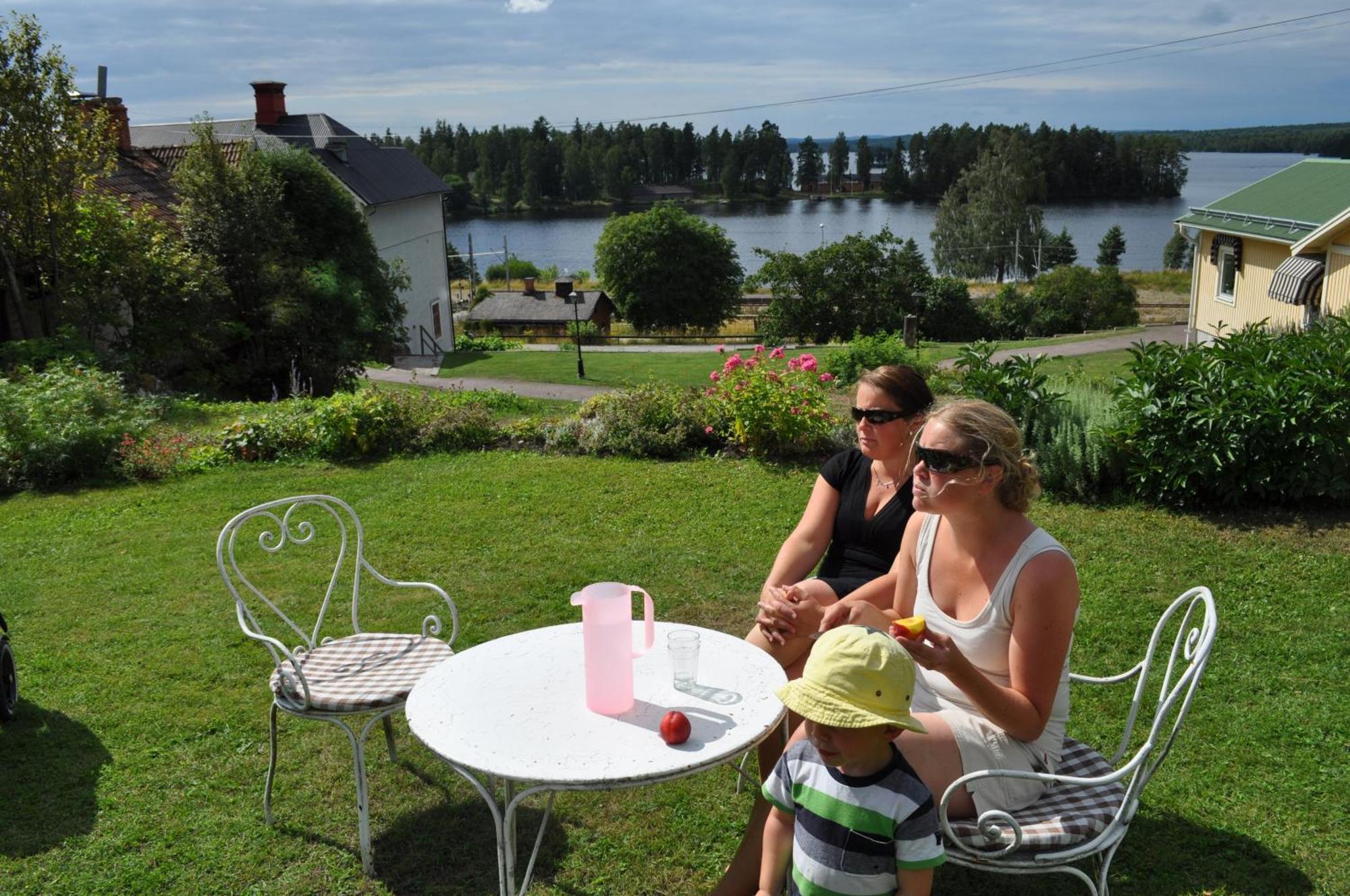 Vandrarhemmet Tallbacka/Aengelsberg Hostel Angelsberg Luaran gambar